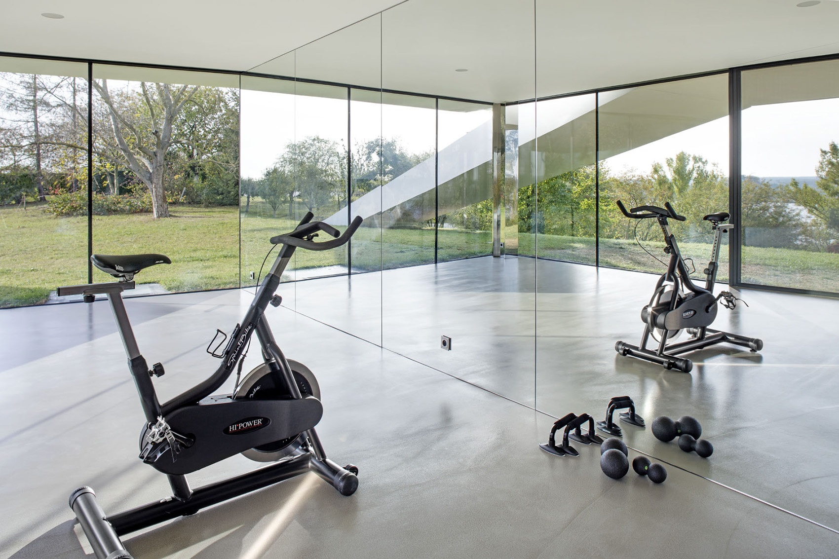 By the Way House by KWK PROMES