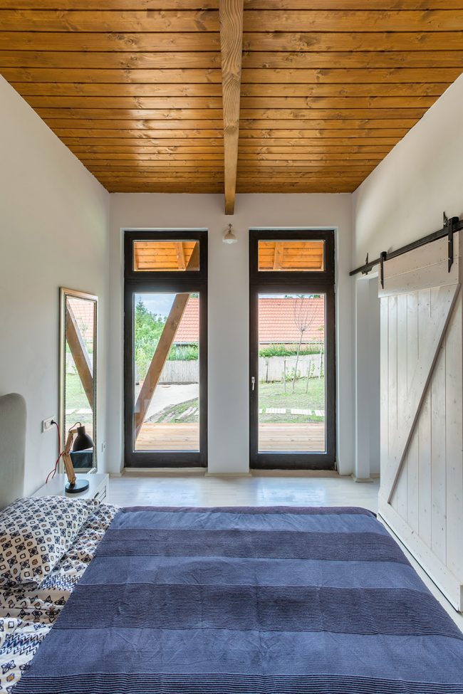 Portushome Guesthouse by Barna Architects