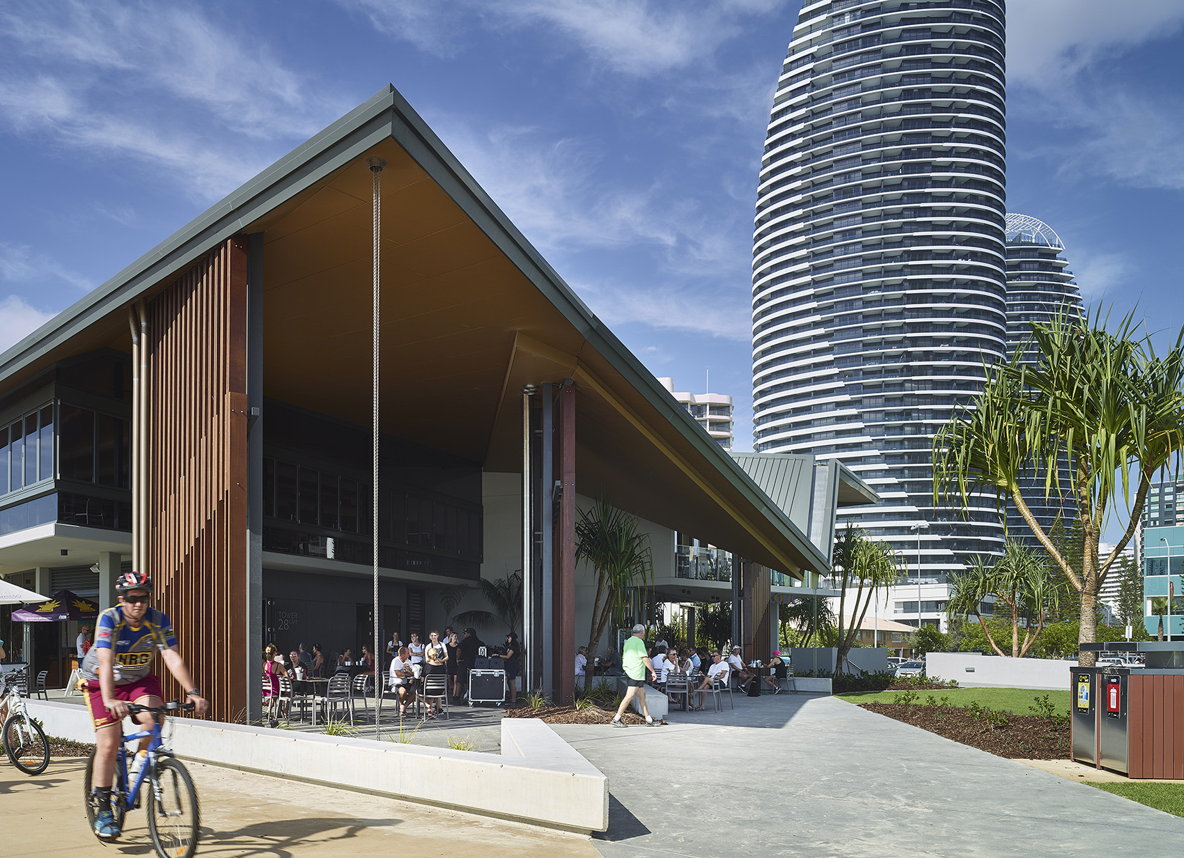 Kurrawa Surf Life Saving Club by Arkhefield