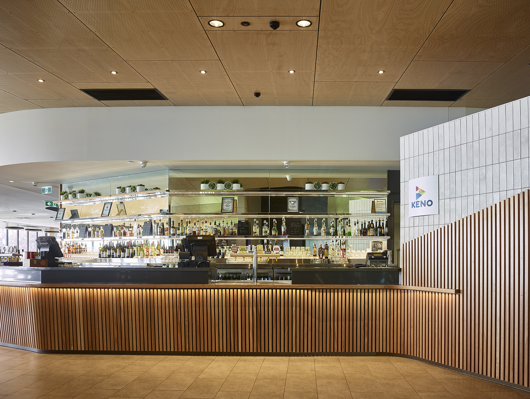 Kurrawa Surf Life Saving Club by Arkhefield