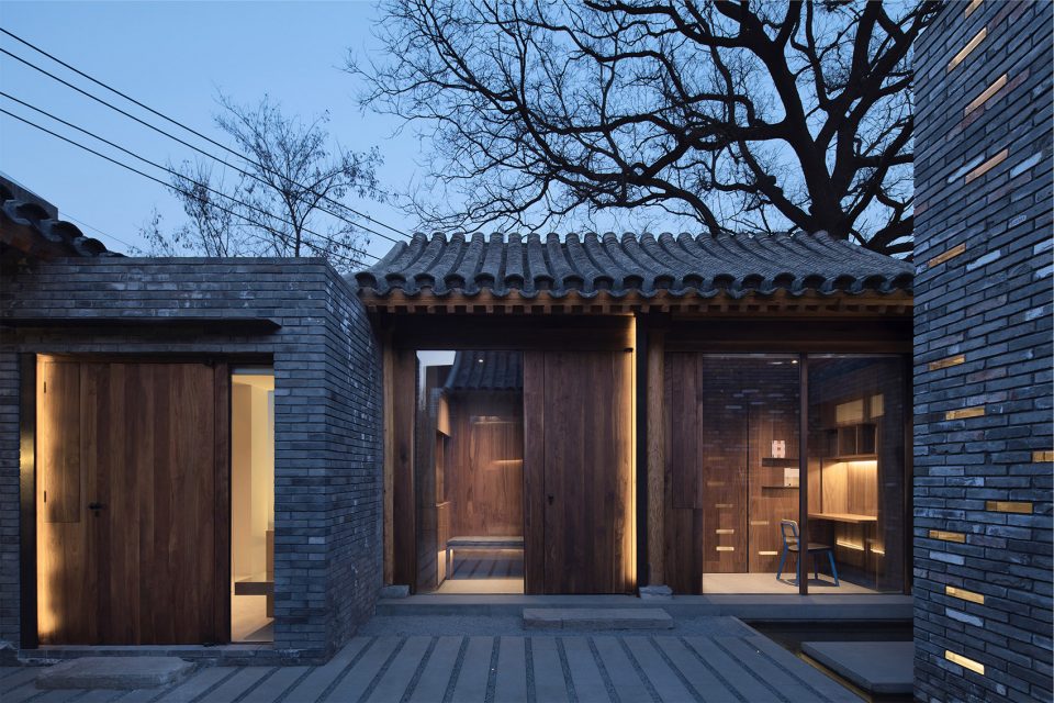 Beijing Bai TaSi Hutong courtyard house renovation by B.L.U.E. Architecture Studio