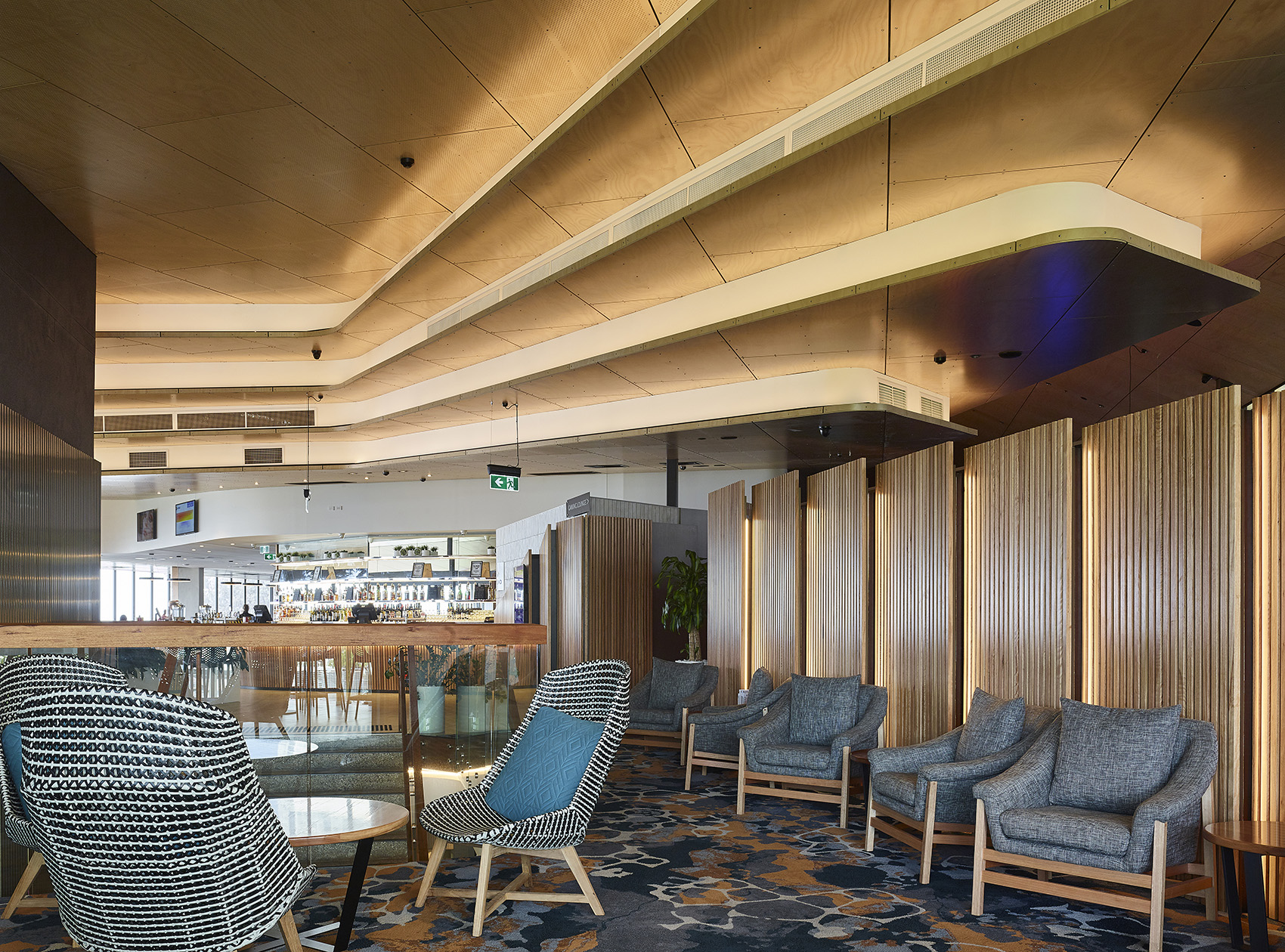 Kurrawa Surf Life Saving Club by Arkhefield
