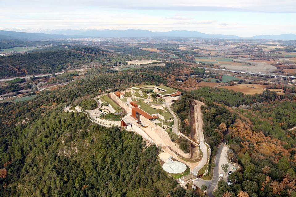 contemporary arts center and hotel at the former xixth century fortres of sant julia de ramis girona by fuses viader arquitectes