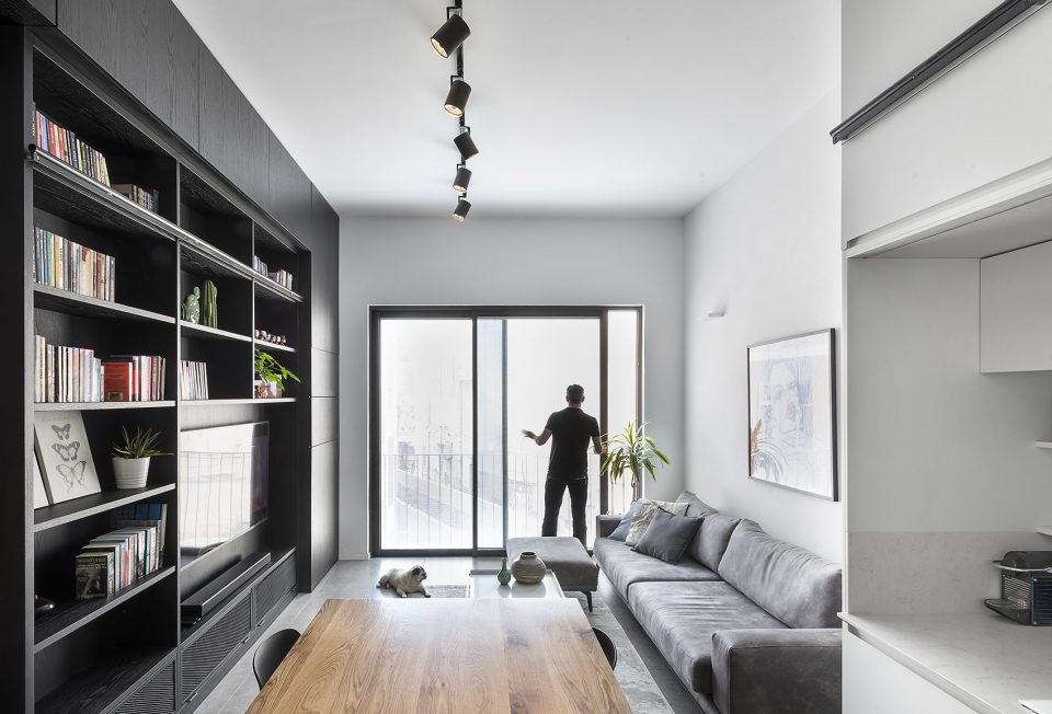Men in Black by XS Studio for compact design