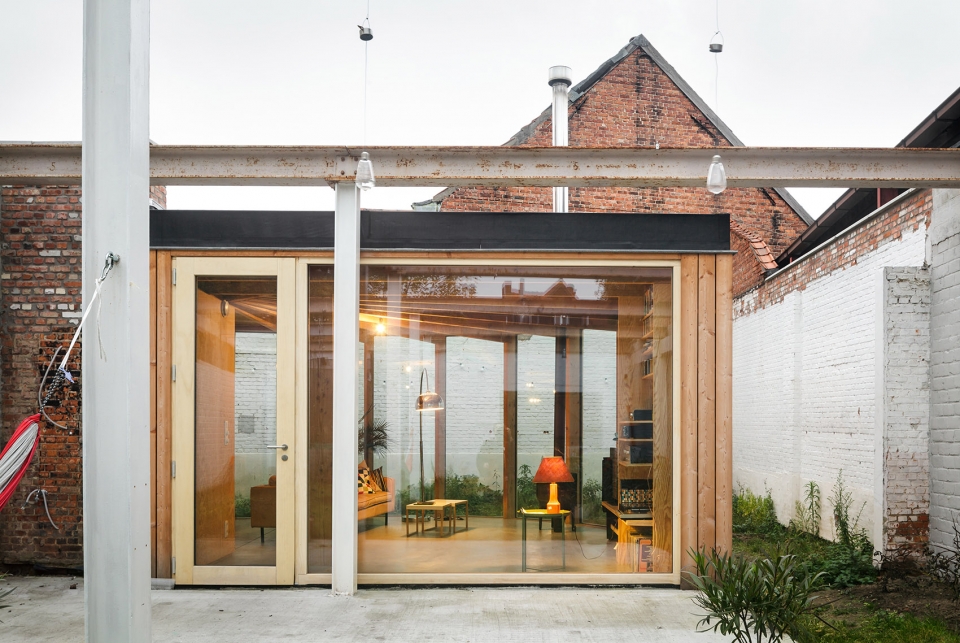 a residence and workspace in Sint Niklaas BLAF architecten 1