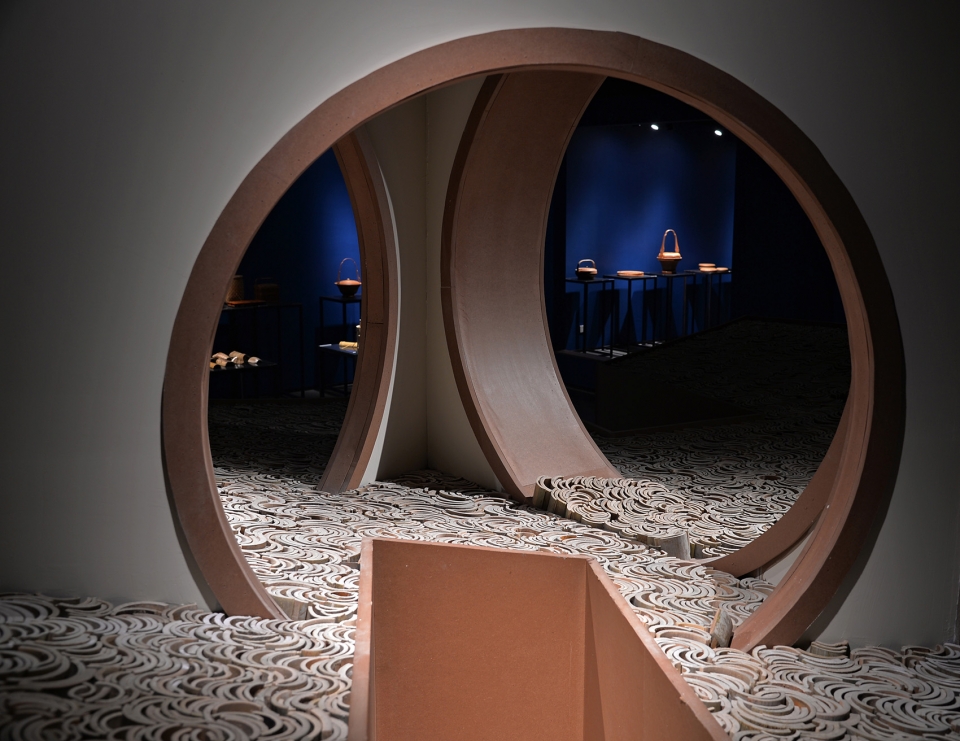 Lingzhu Daily Utensil Exhibition by Gardening Studio