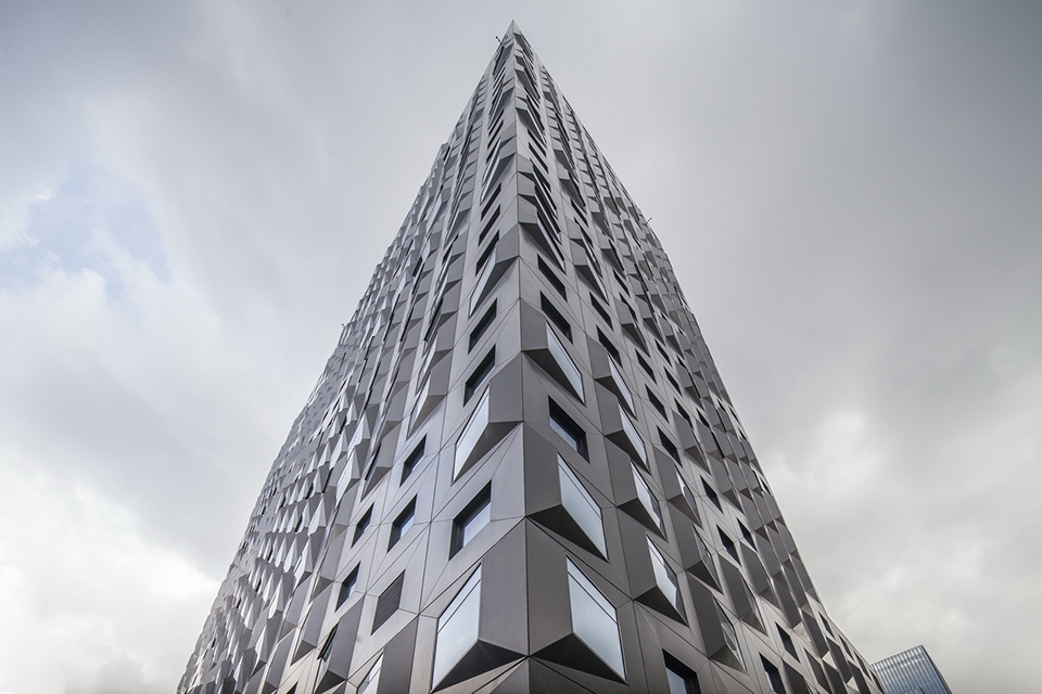 CGN Headquarters Building China by URBANUS