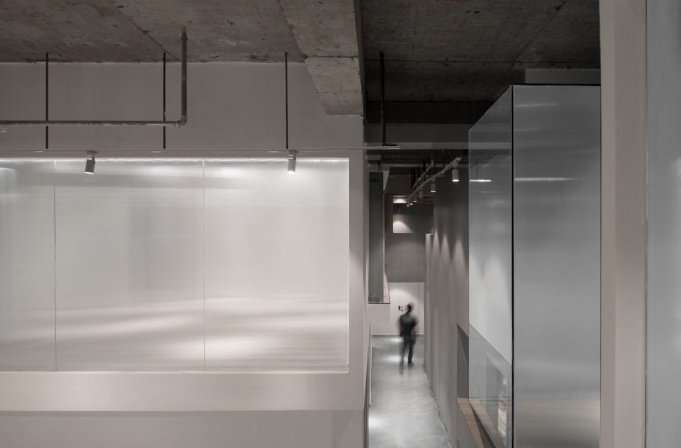 together wecash box hostel chengdu china by vary design