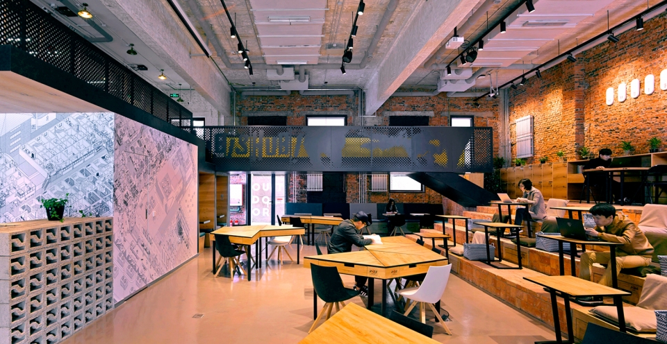 Yan Jing Lane China by META PROJECT