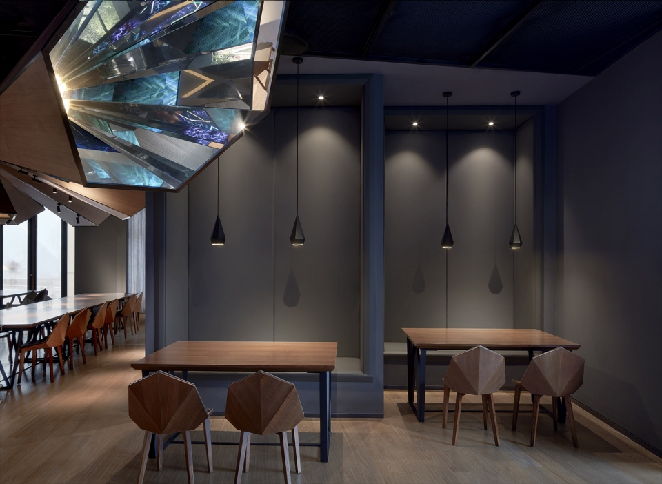 Blooming restaurant Beijing Solana China by YIMU