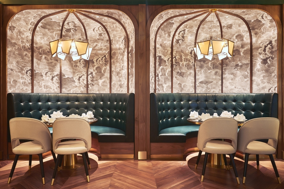 Crystal Jade China by Young H Design