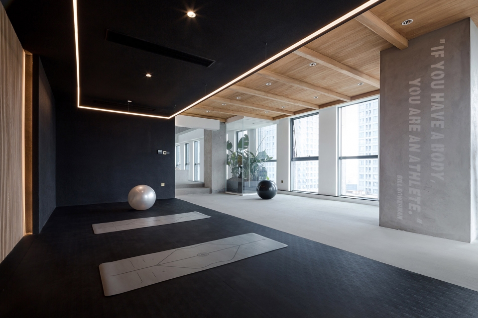 JIAXING TKSTYLE OFFICE China by JACKY.W DESIGN