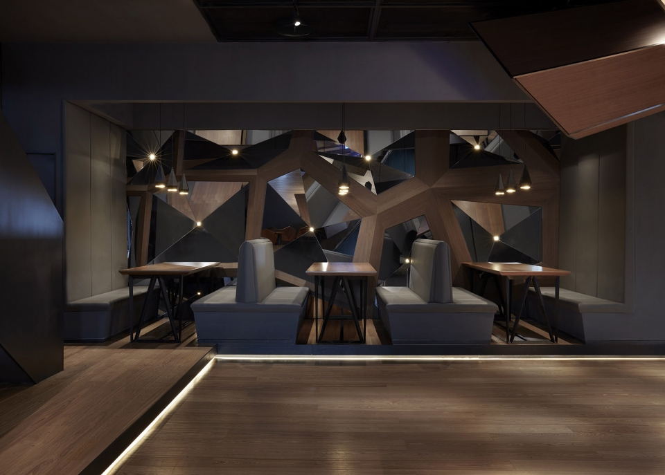 Blooming restaurant Beijing Solana China by YIMU