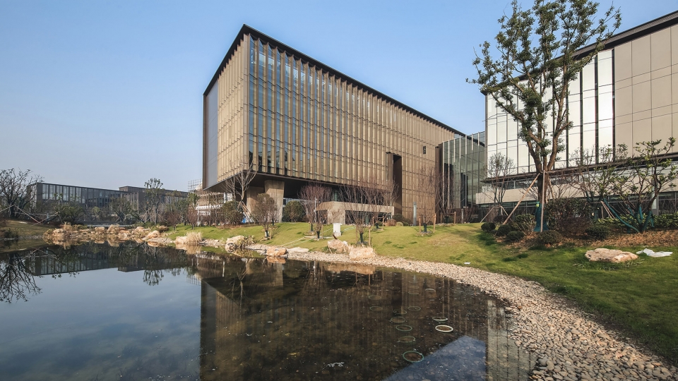 Huawei Wuhan Research Development Center China by ennead