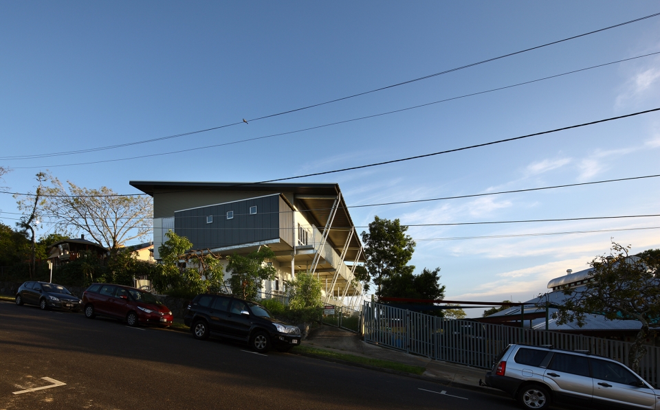 Bulimba State School Hall and Classroom Building Biscoe Wilson Architects