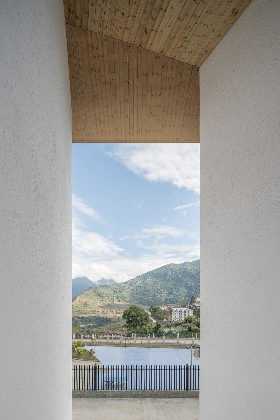 medog meteorological center tibet china by eid architecture