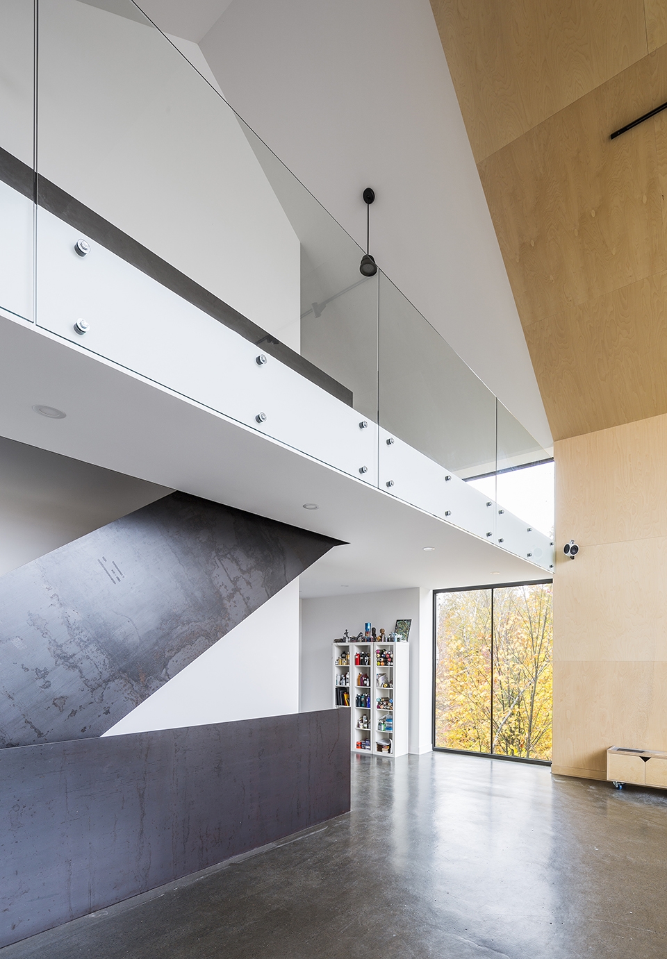 workshop on a cliff by mu architectureworkshop on a cliff by mu architecture