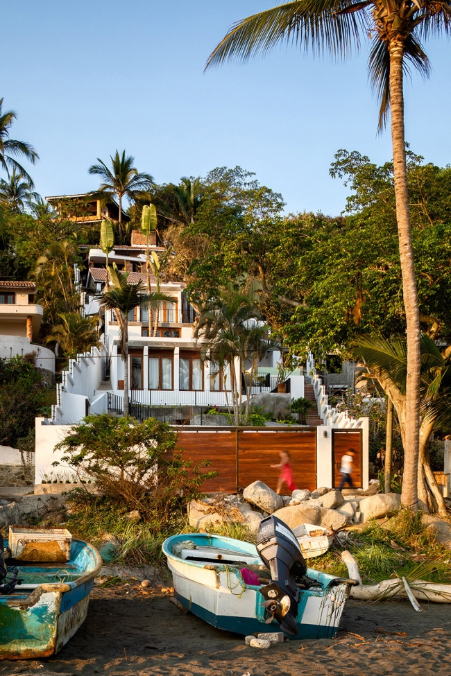 casa lt main office