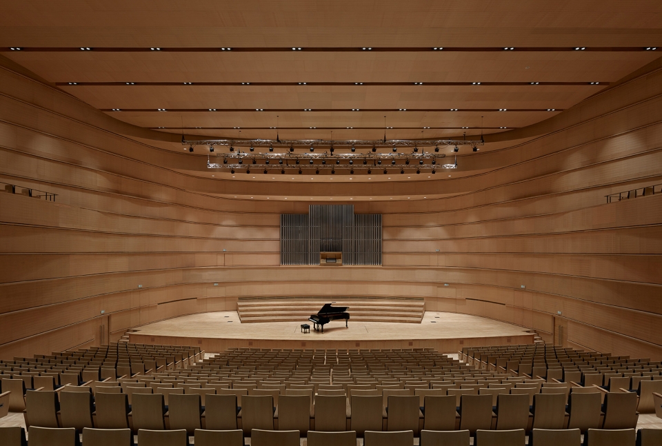 Guangxi Culture Art Center by gmp