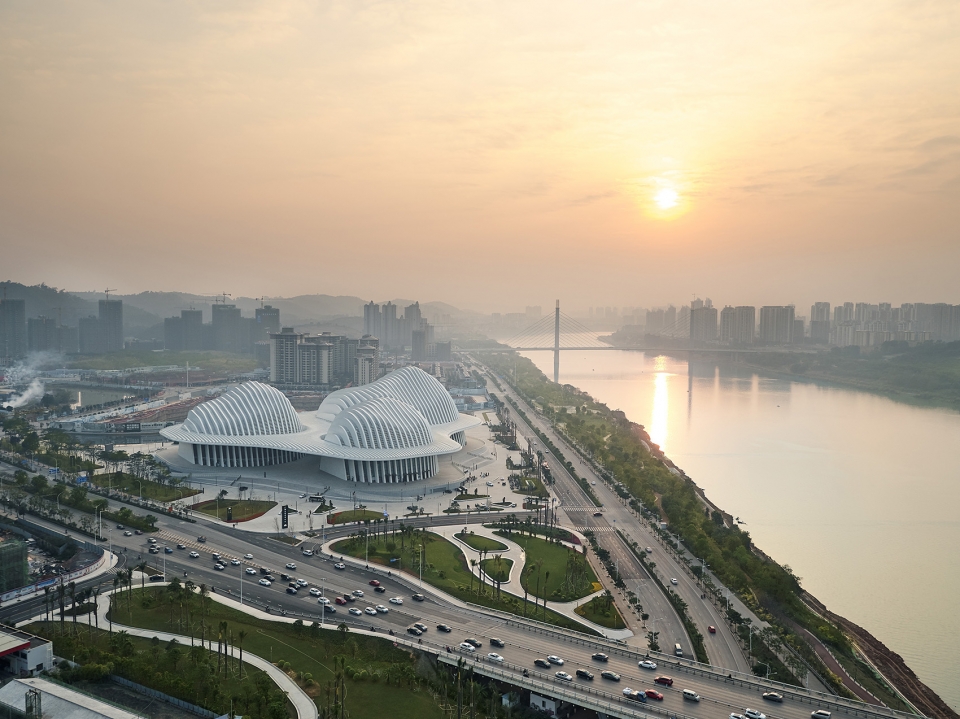 Guangxi Culture Art Center by gmp