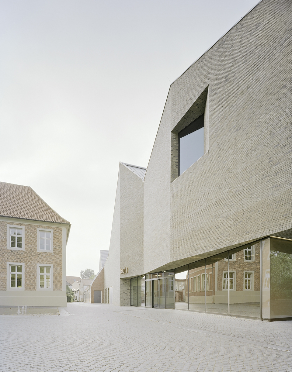 kult kulturhistorisches zentrum westmunsterland by pool leber architekten