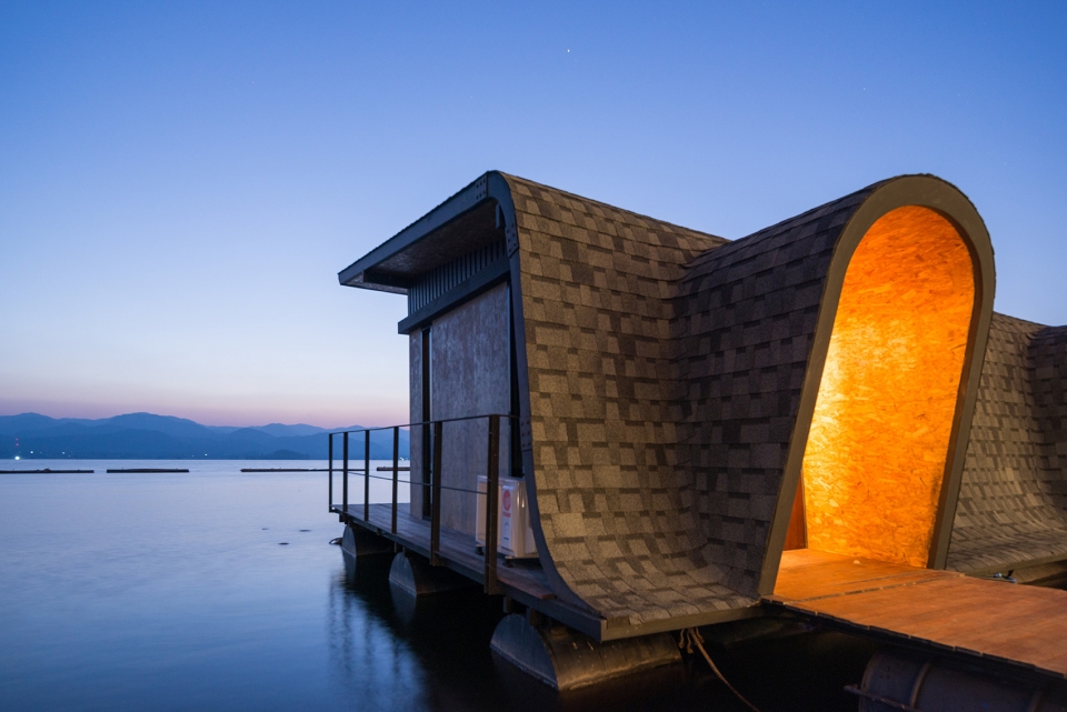 Z9 Resort by Dersyn Studio