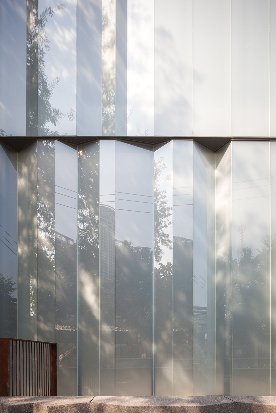 naiipa art complex by studo
