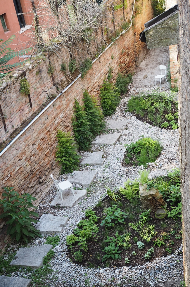 . el jardín intemporal Ocamica Tudanca Arquitectos