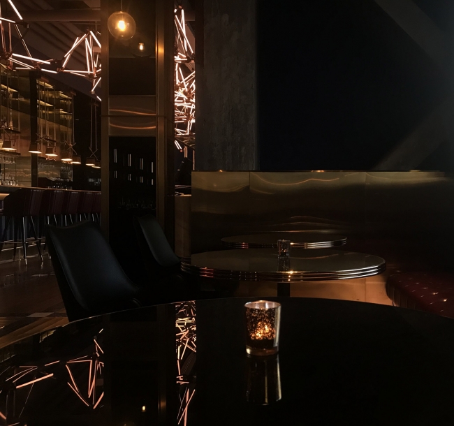 LARGEIGHT Lounge China by H2desig