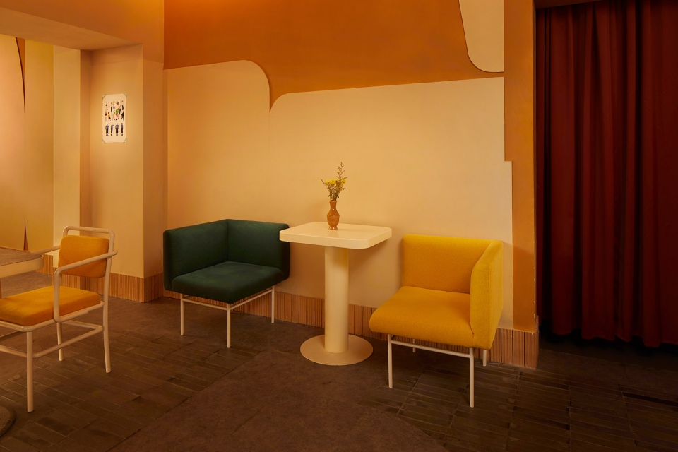 Fiu pump China by Sò studio
