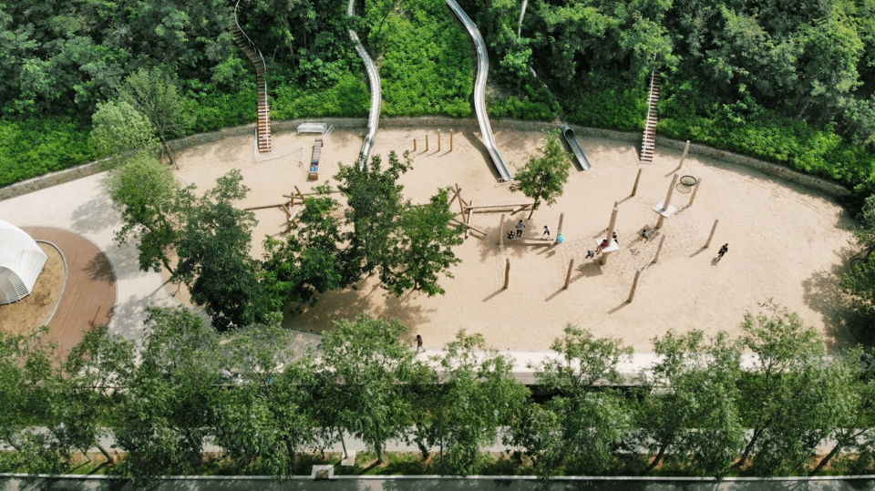 ARANYA Childrens farm China by Z T STUDIO
