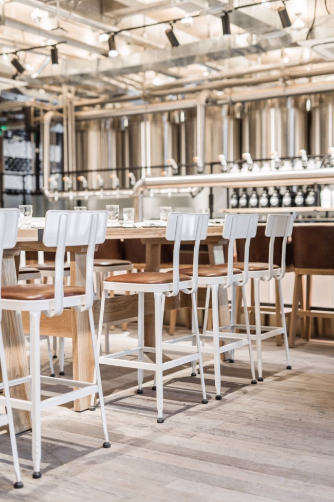 GOOSE ISLAND BREWHOUSE China by ASIG Design 1
