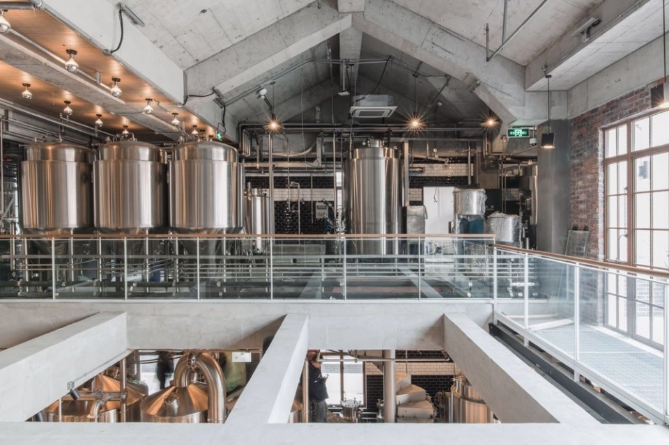 GOOSE ISLAND BREWHOUSE China by ASIG Design 1