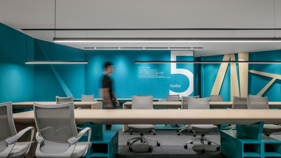 The most beautiful expectation Technology office china by Zones Design Studio