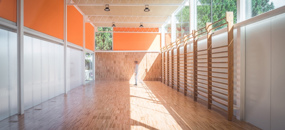 colegio nuestra senora de lourdes by picado de blas arquitectos