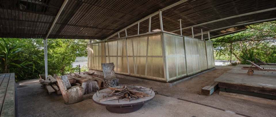 SaLo House by Patrick Dillon