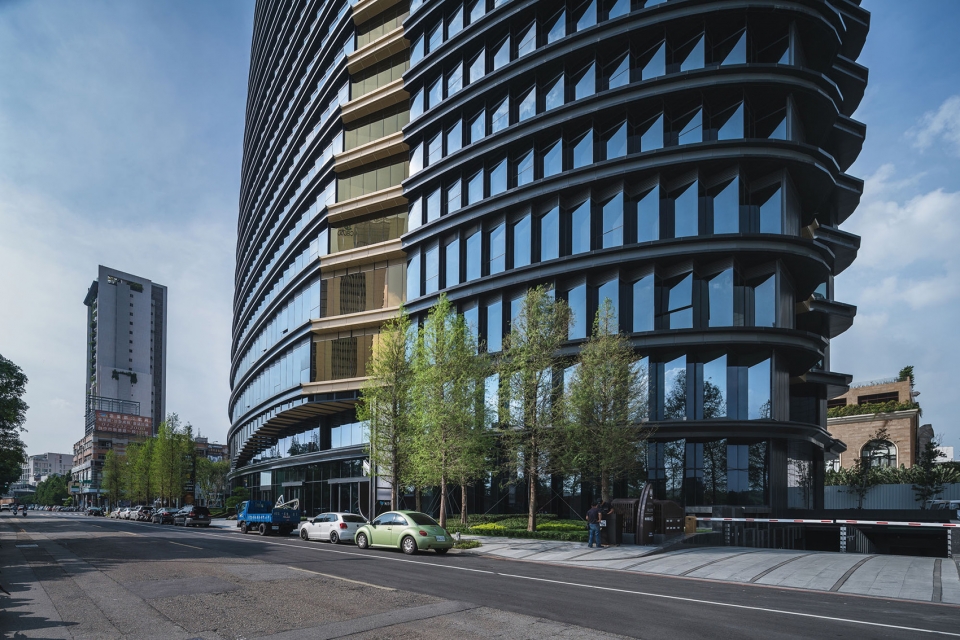 trade center in taiwan by aedas