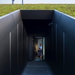 House behind the Roof by Superhelix Pracownia Projektowa