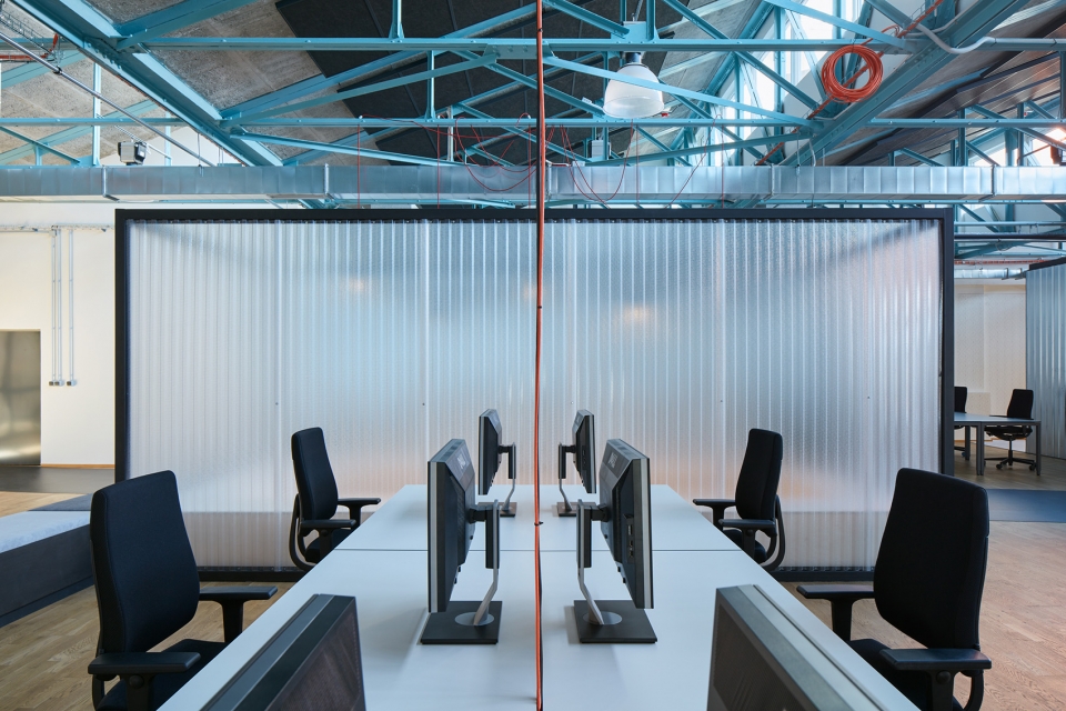 SinnerSchrader Studio Prague by Kurz architects