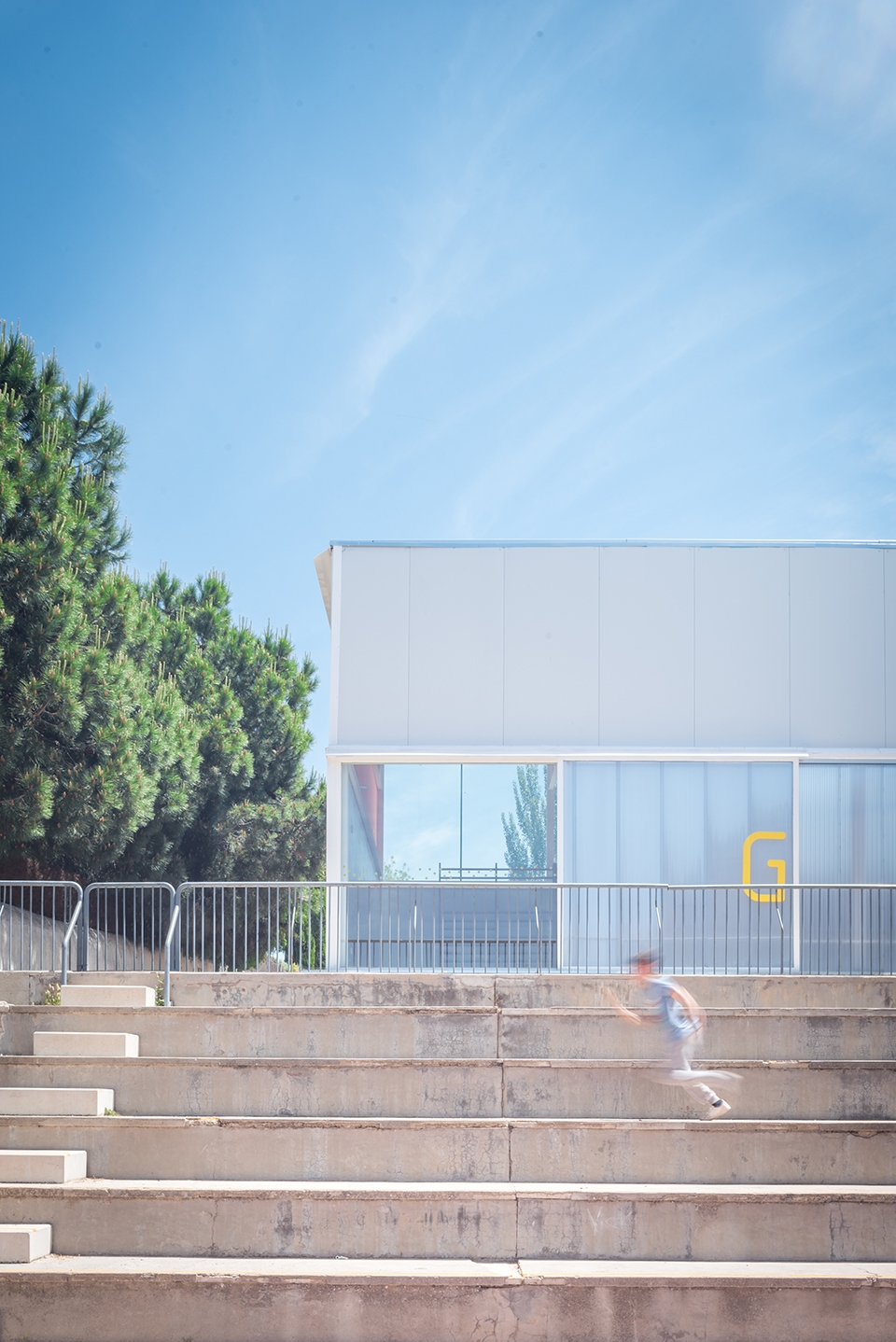 colegio nuestra senora de lourdes by picado de blas arquitectos