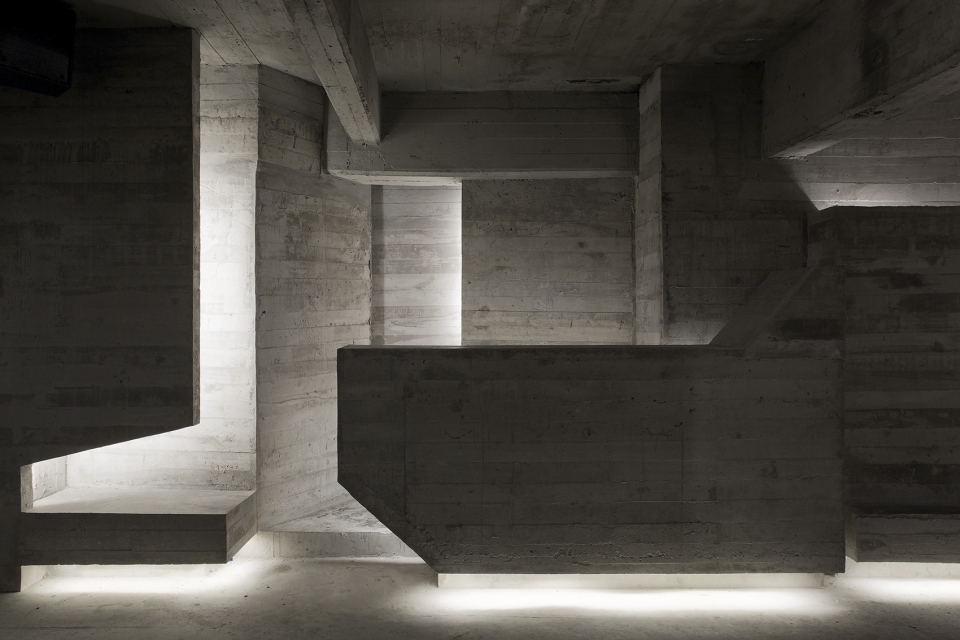 foro normandie by ludwig godefroy office