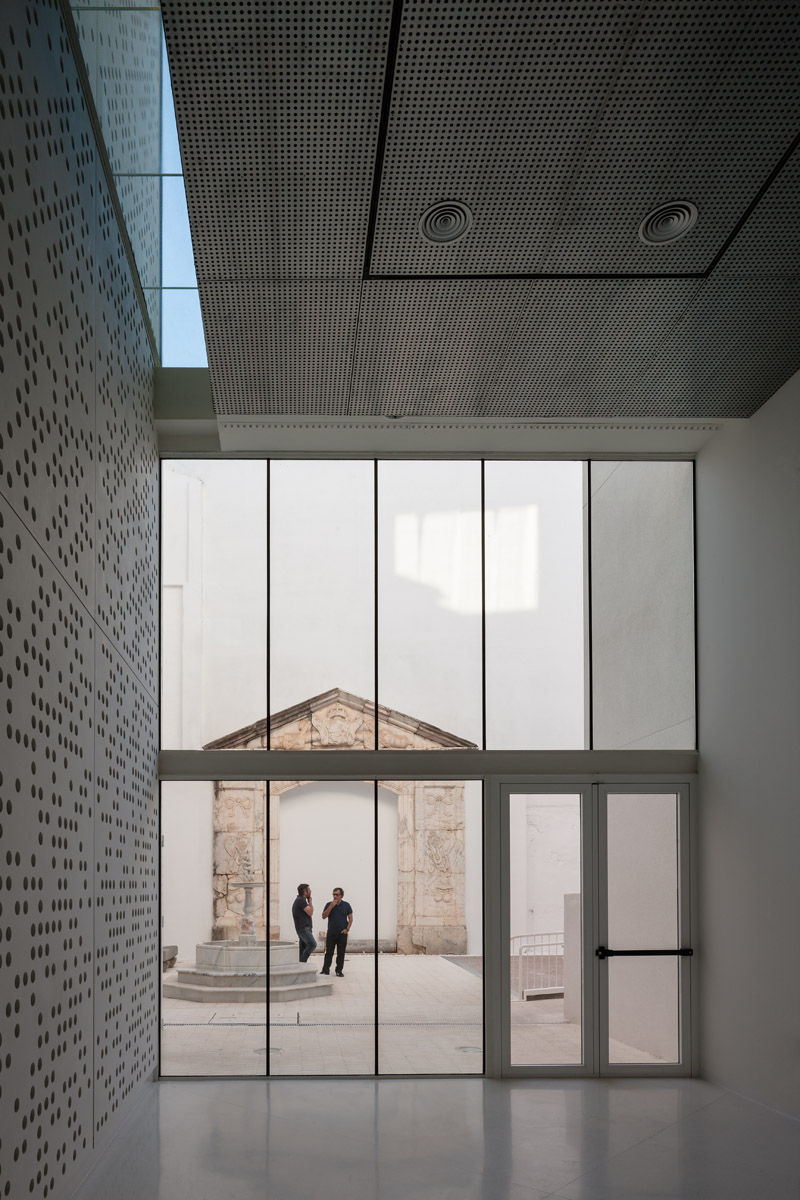 fine arts museum in badajoz by estudio arquitectura hago