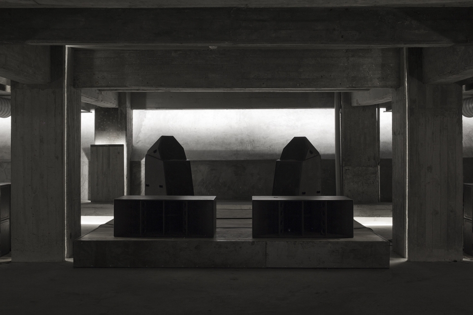 foro normandie by ludwig godefroy office