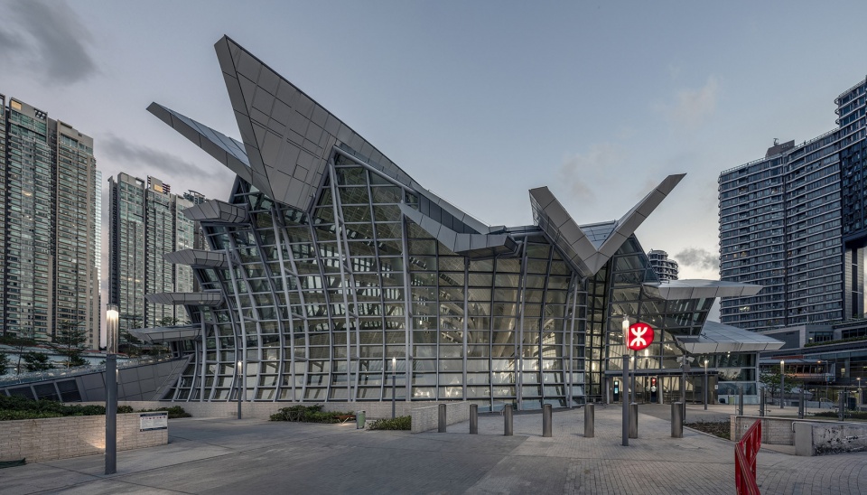 hong kong west kowloon station by andrew bromberg at aedas