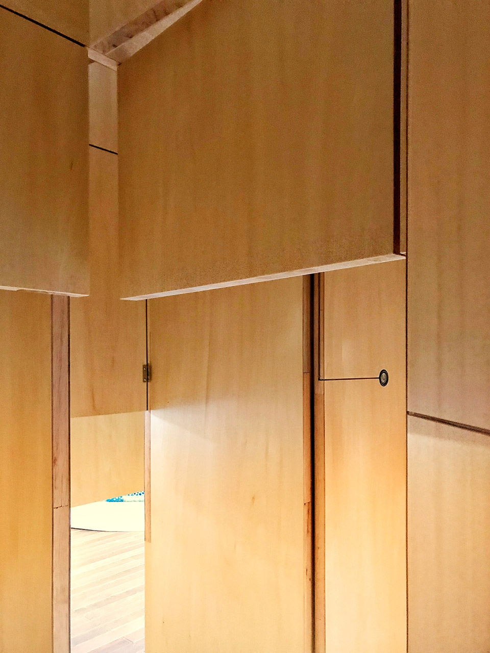 negative sound library atelier deshaus