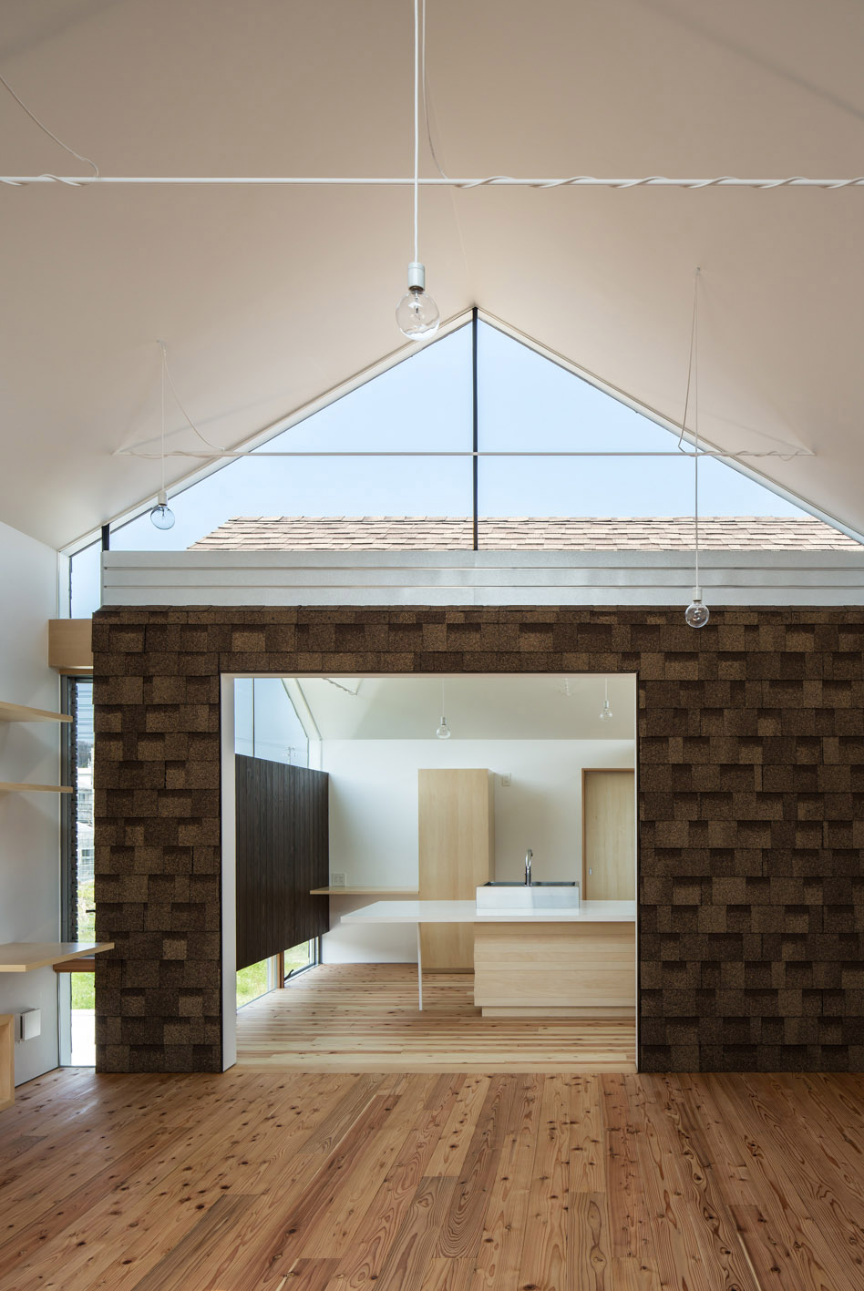 house on stylobate yM design office 1