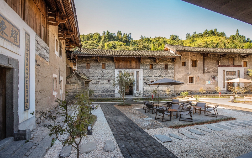 tsingpu tulou retreat by trace architecture office