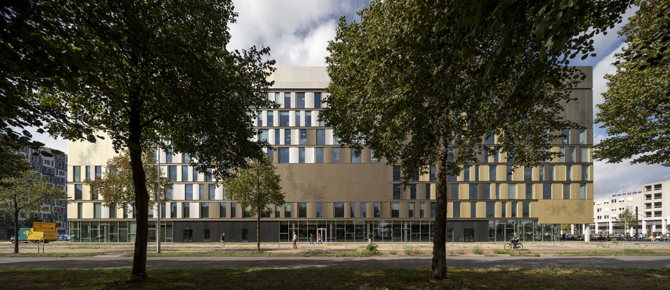 the newest education building for hu university of applied sciences by shl