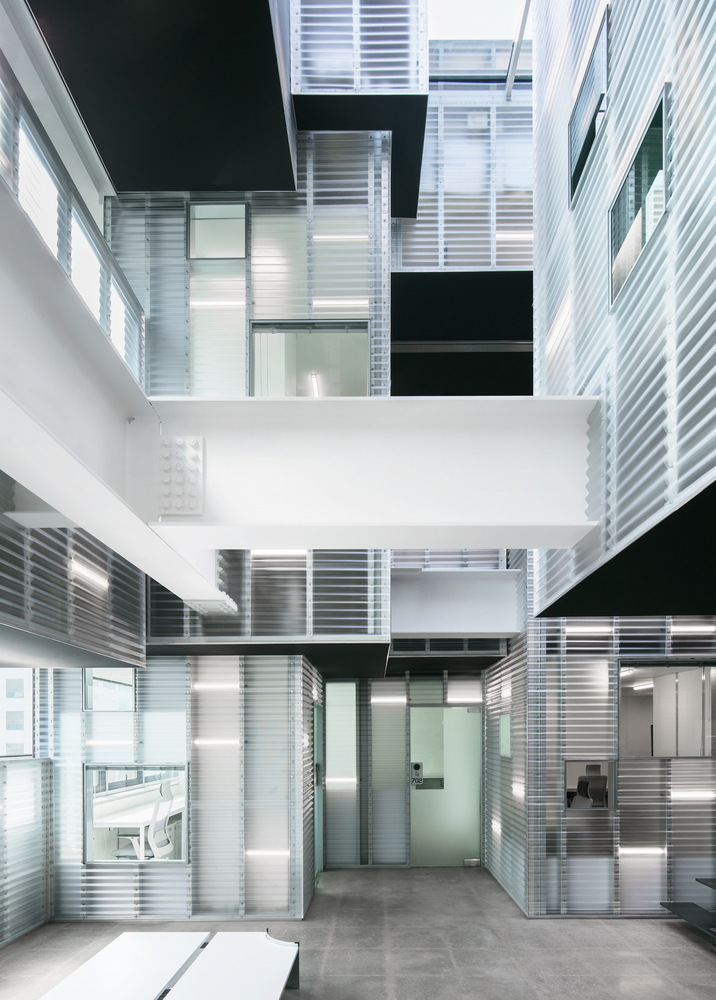 station neo by atelier archimosphere