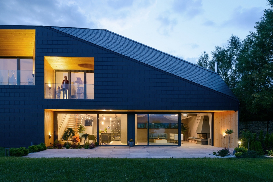 black rock house in bielsko biala by mus architects